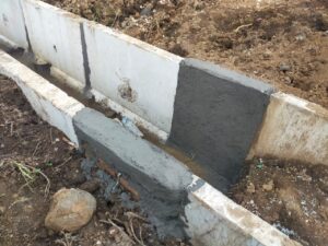 U-Ditch diganti bata