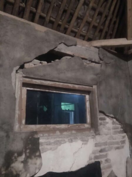 Dampak gempa Yogyakarta, sementara dilaporkan 3 rumah warga rusak.(diksi.co.id/pra)